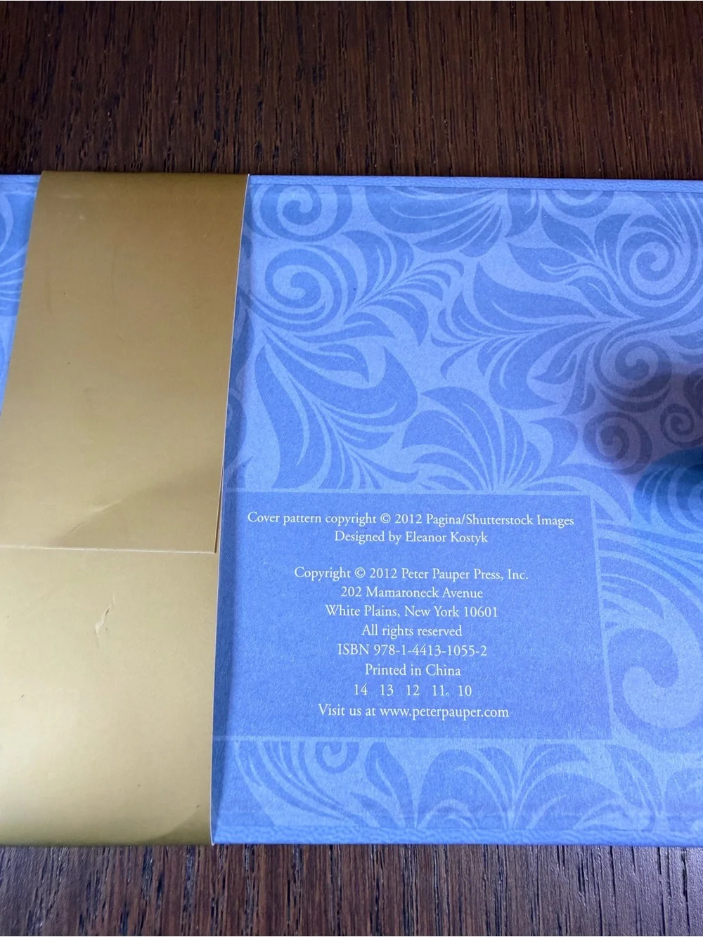 New Blue Floral Pattern Embossed Photo Book holds 48 4x6 Photos